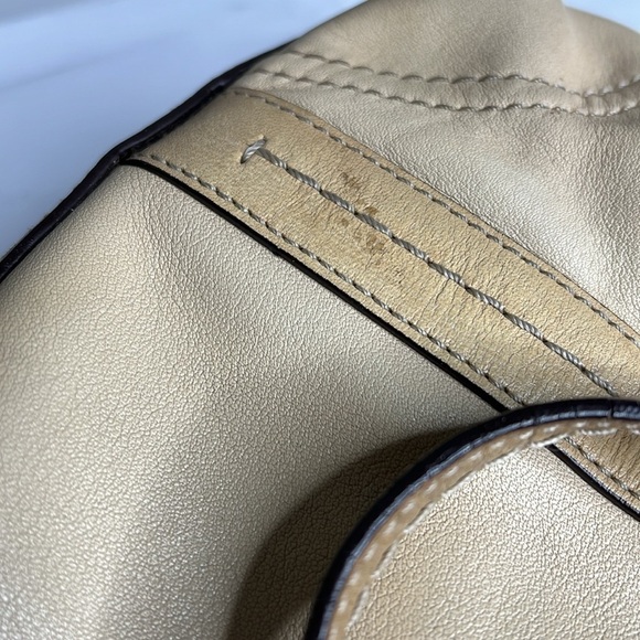 Coach F13098 Beige Leather Zip Top Shoulder Bag - Picture 10 of 12